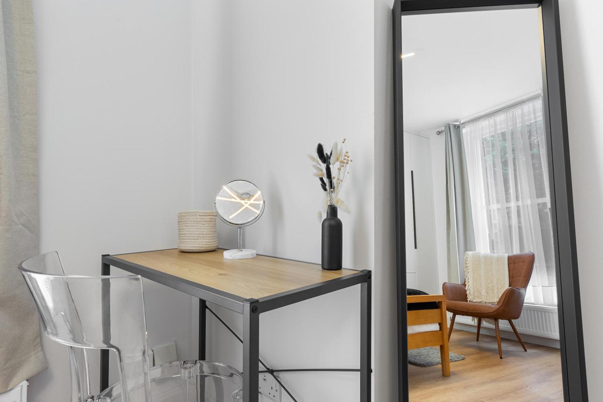 Maida Vale, Modern Apt, Sleeps 4, London. * Londen